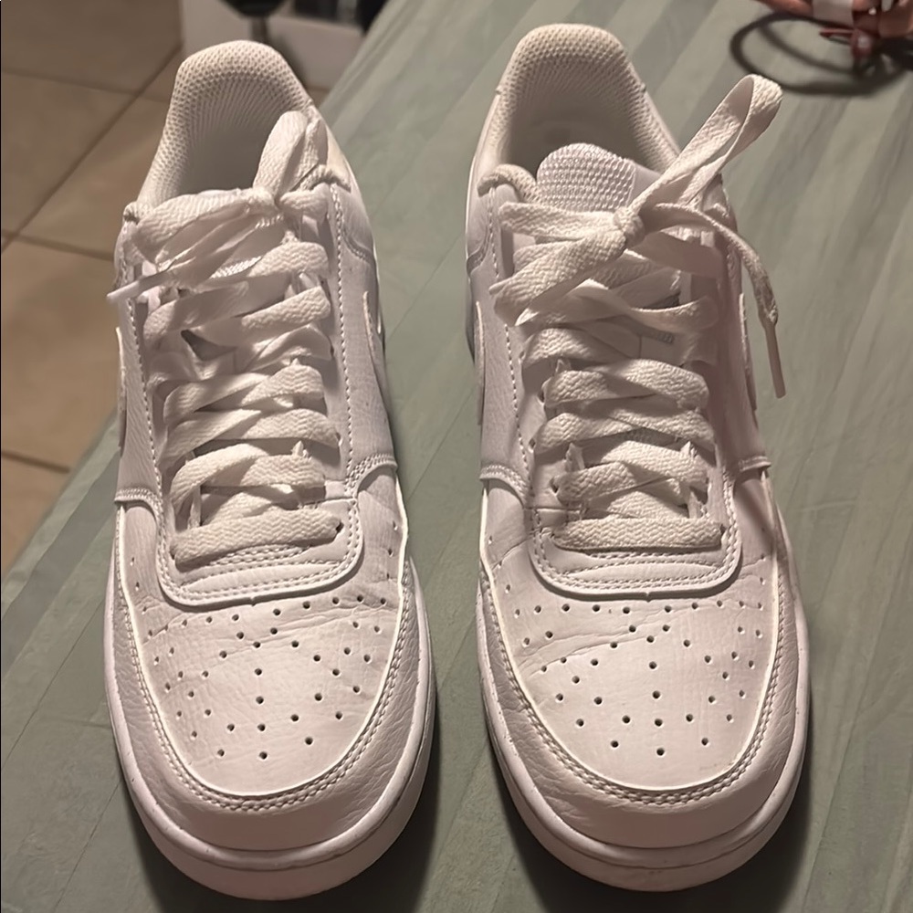Classic White Men's Sneakers